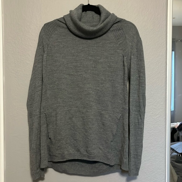 Lululemon sweat and savansana merino wool funnel neck gray sweater 12 - Picture 2 of 7
